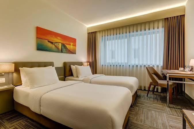 Plus Suit Atasehir Istanbul Exterior foto