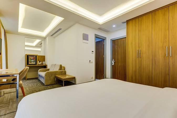Plus Suit Atasehir Istanbul Exterior foto